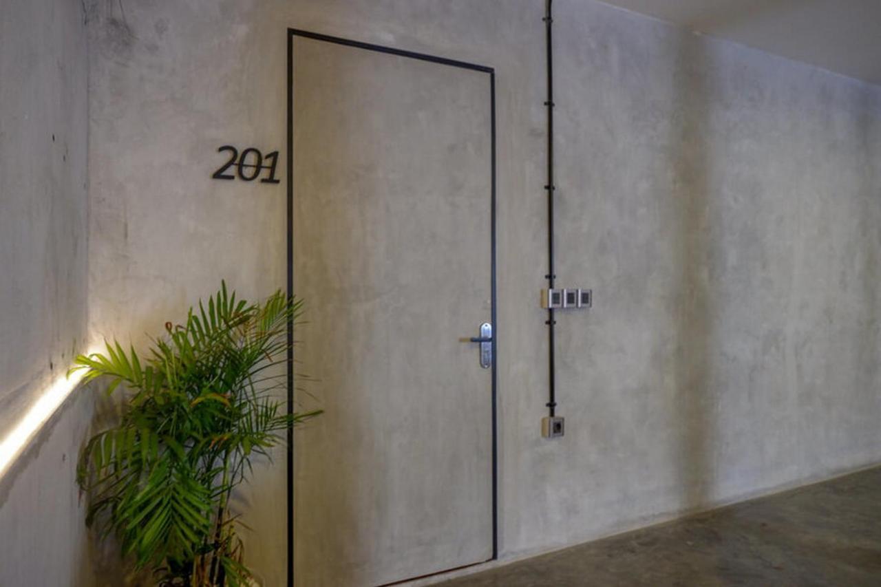 Reddoorz Plus Near Kawasan Sam Poo Kong Semarang Eksteriør billede