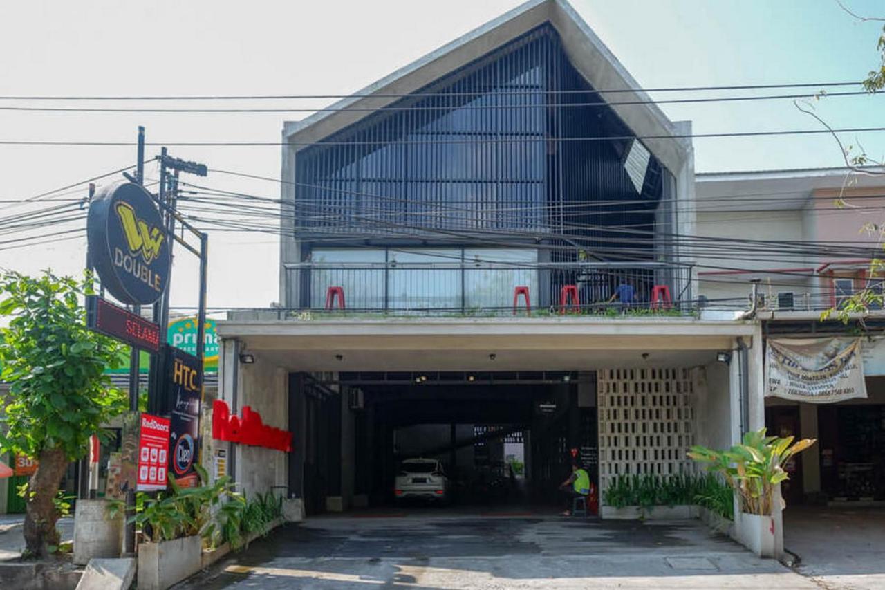 Reddoorz Plus Near Kawasan Sam Poo Kong Semarang Eksteriør billede